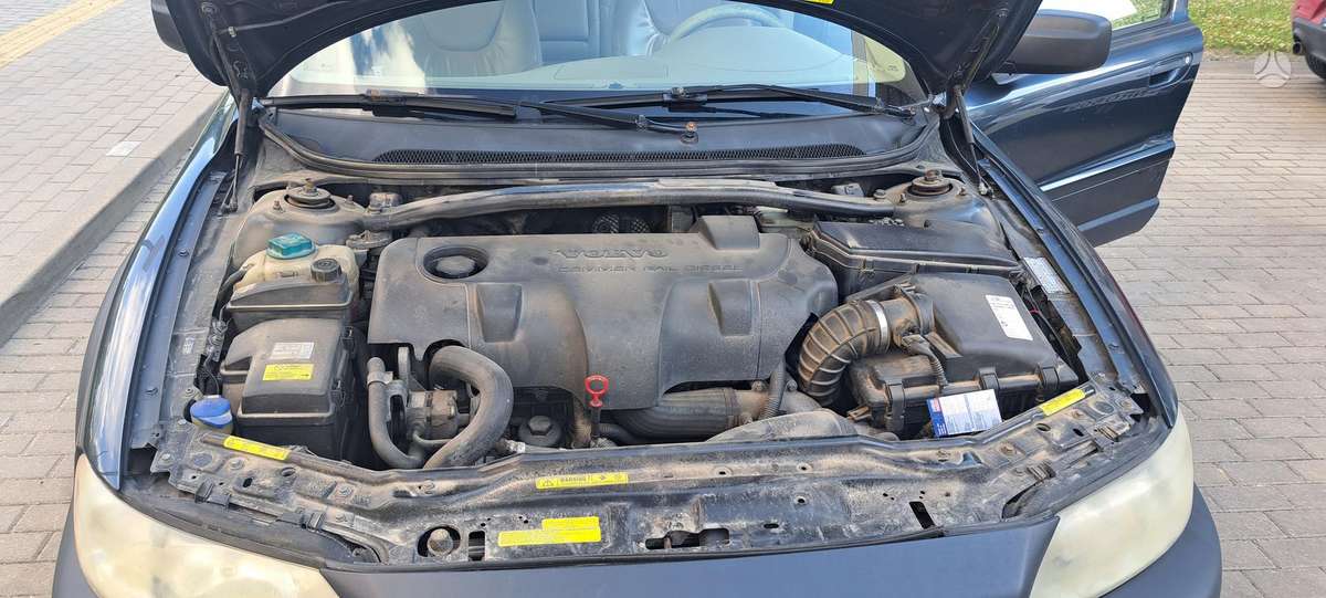 Volvo XC70, 2.4 l., Универсал