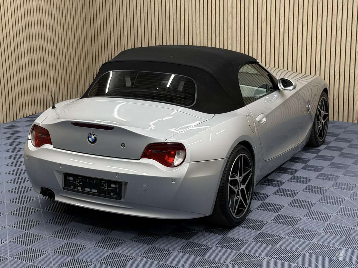 BMW Z4, 2.5 l., Кабриолет