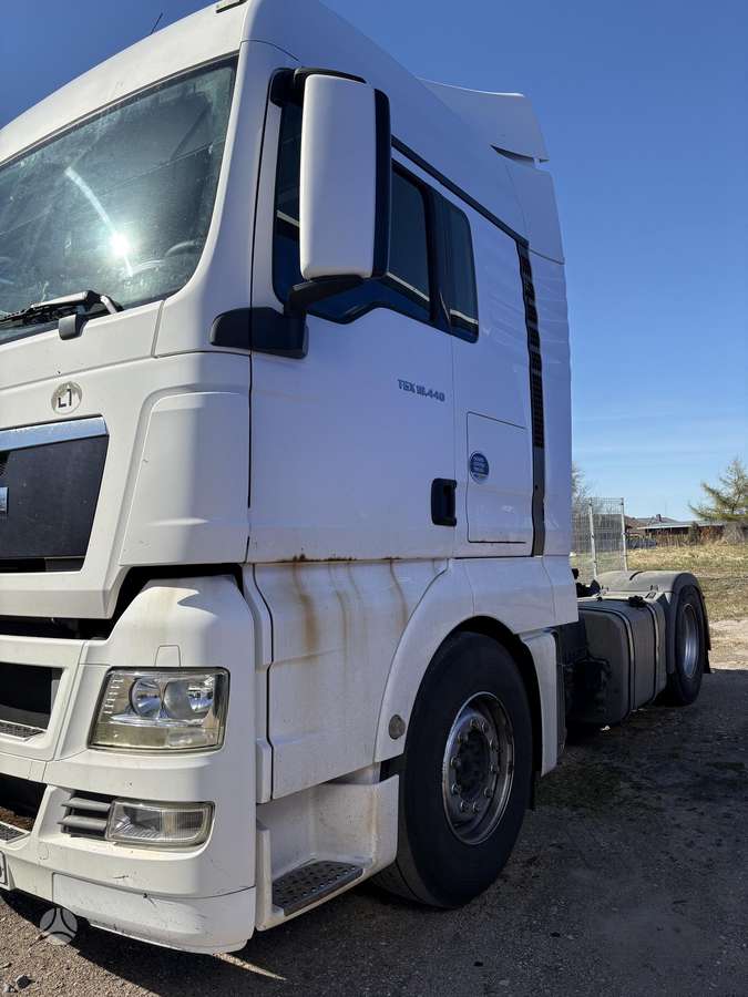 MAN Tgx 18.440, 2 miegamosios vietos