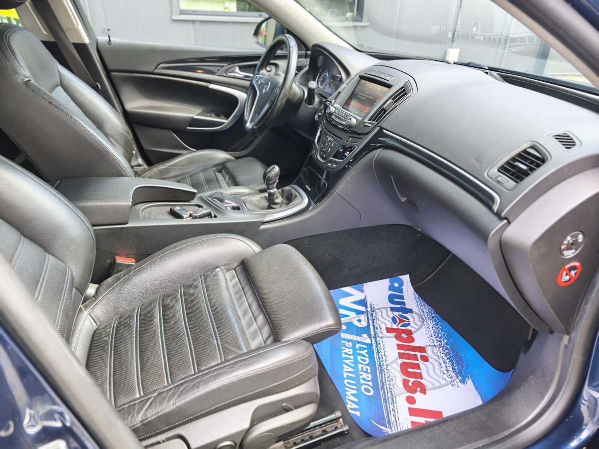 Opel Insignia, 2.0 l., Универсал