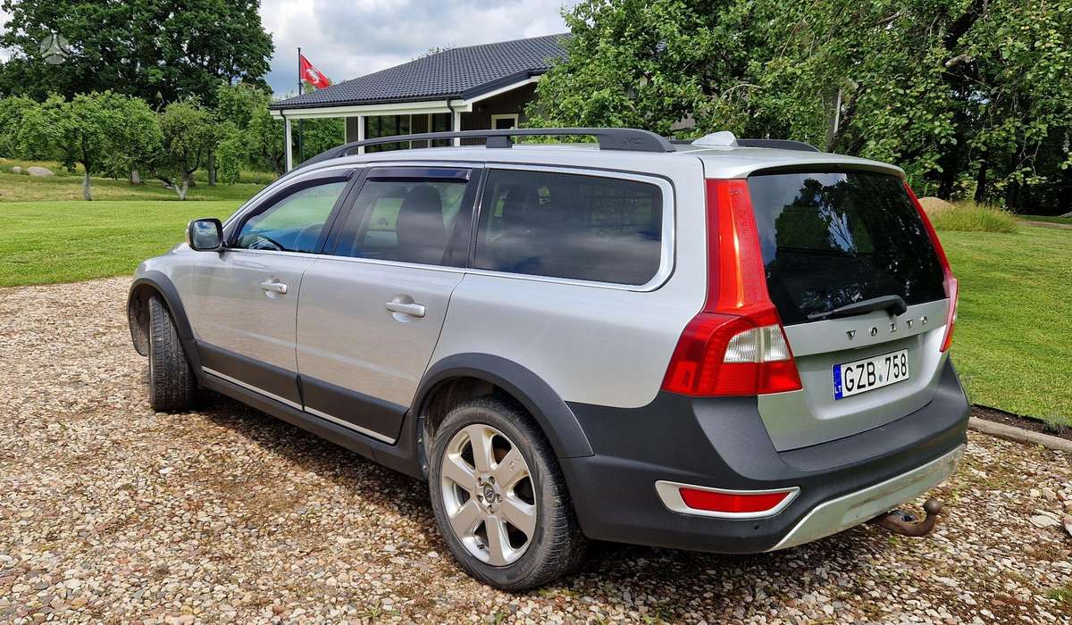 Volvo XC70 - 3