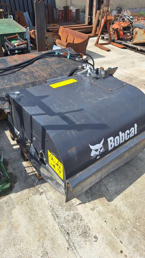 Bobcat Bunkerine Šluota Bobcat, mini krautuvai