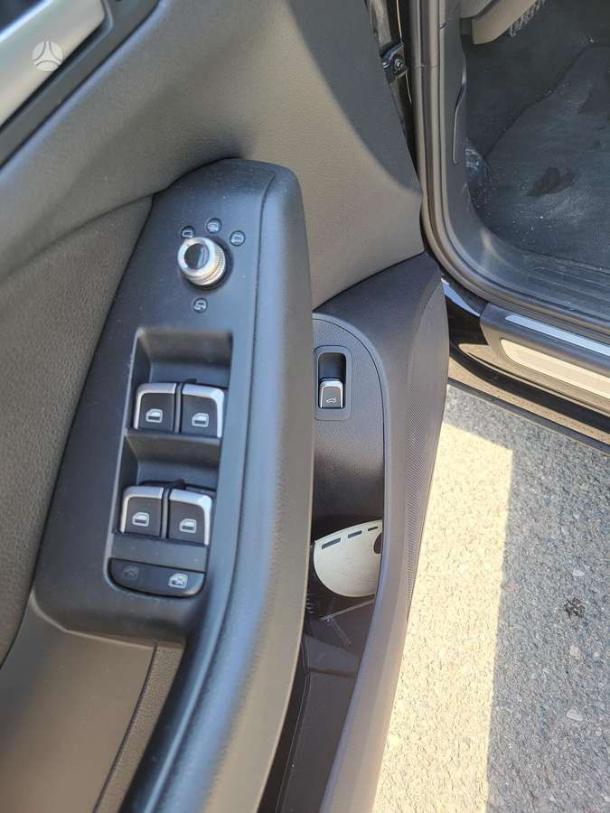 Audi Q5, 2.0 l., Внедорожник / Кроссовер