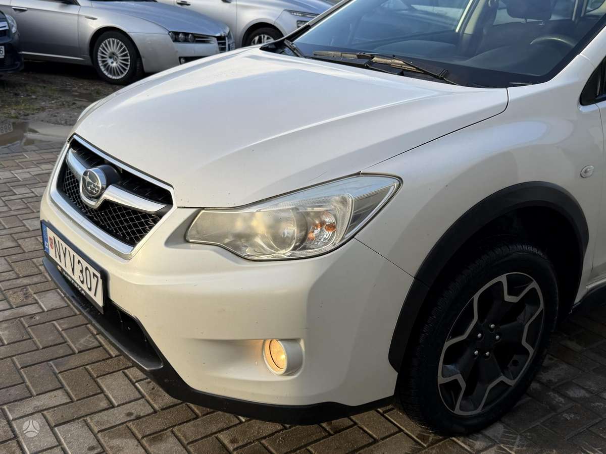 Subaru XV, 2.0 l., off-road / crossover