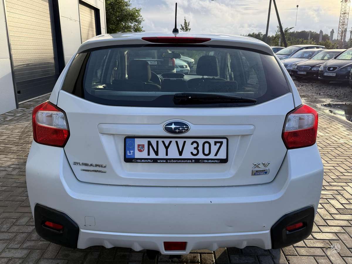 Subaru XV, 2.0 l., off-road / crossover