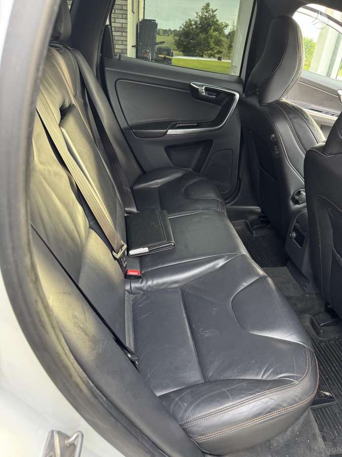 Volvo XC60 - 6