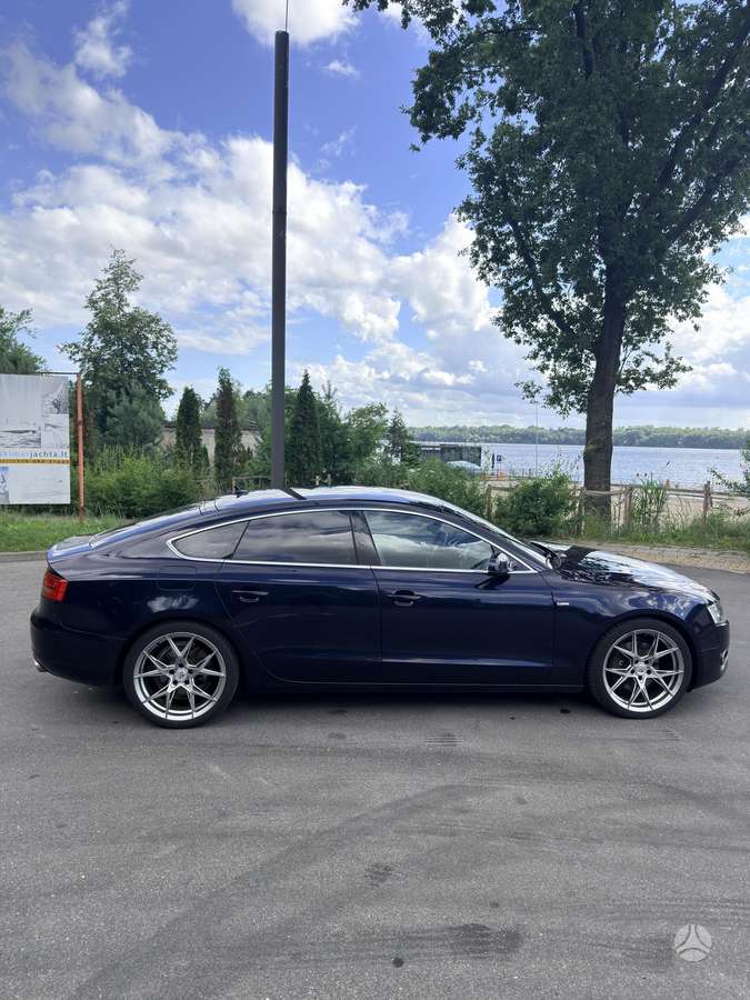 Audi A5, 3.0 l., Седан