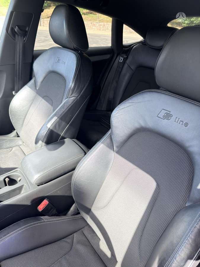 Audi A5, 3.0 l., Седан