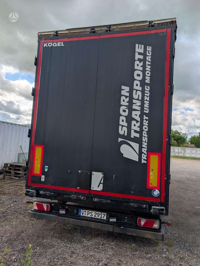 Kögel ( VOKISKA )  MEGA, užuolaidinės / tentinės