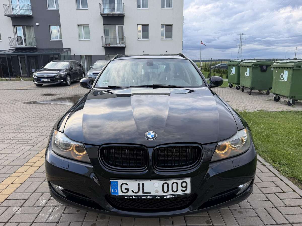 BMW 320, 2.0 l., universalas