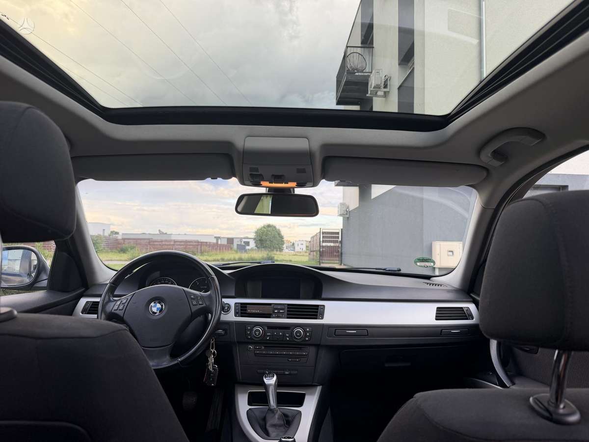 BMW 320, 2.0 l., universalas