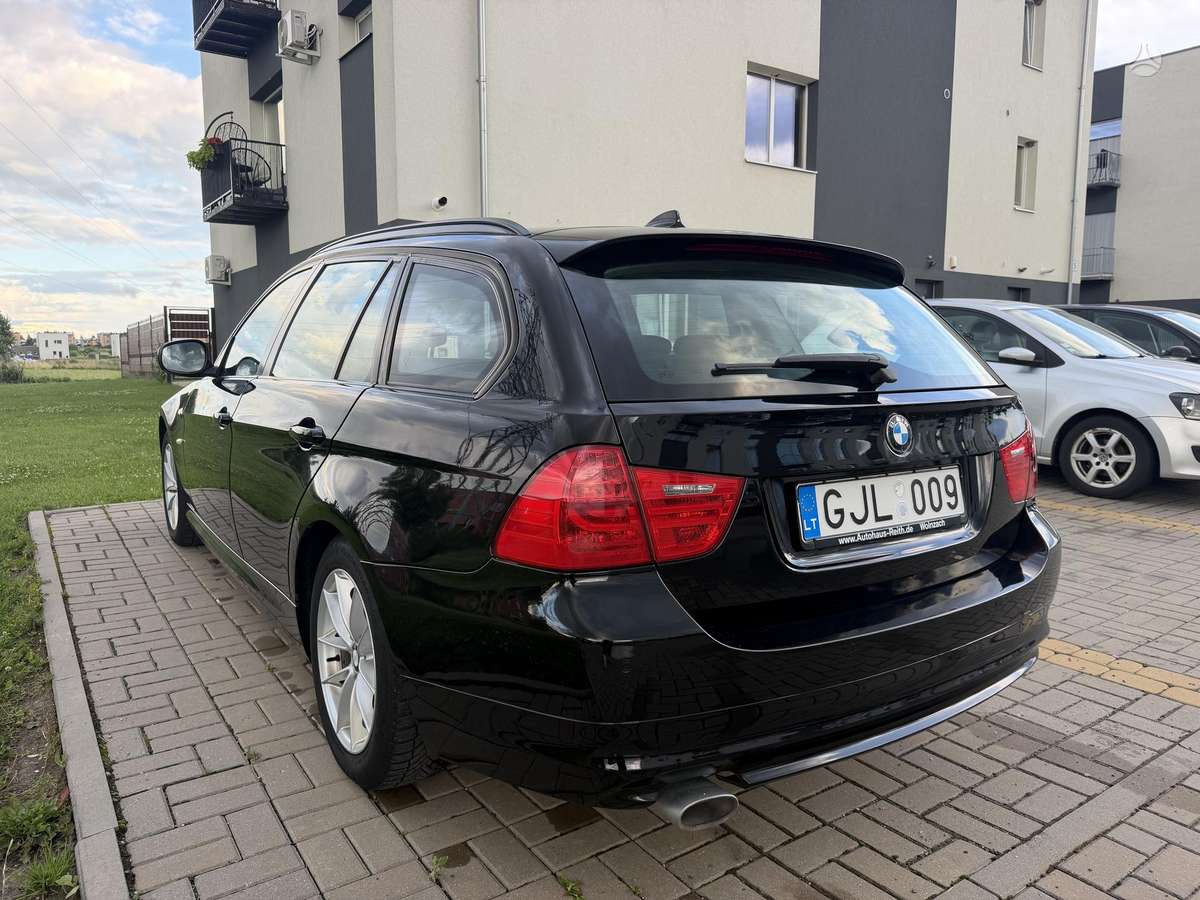 BMW 320, 2.0 l., Универсал