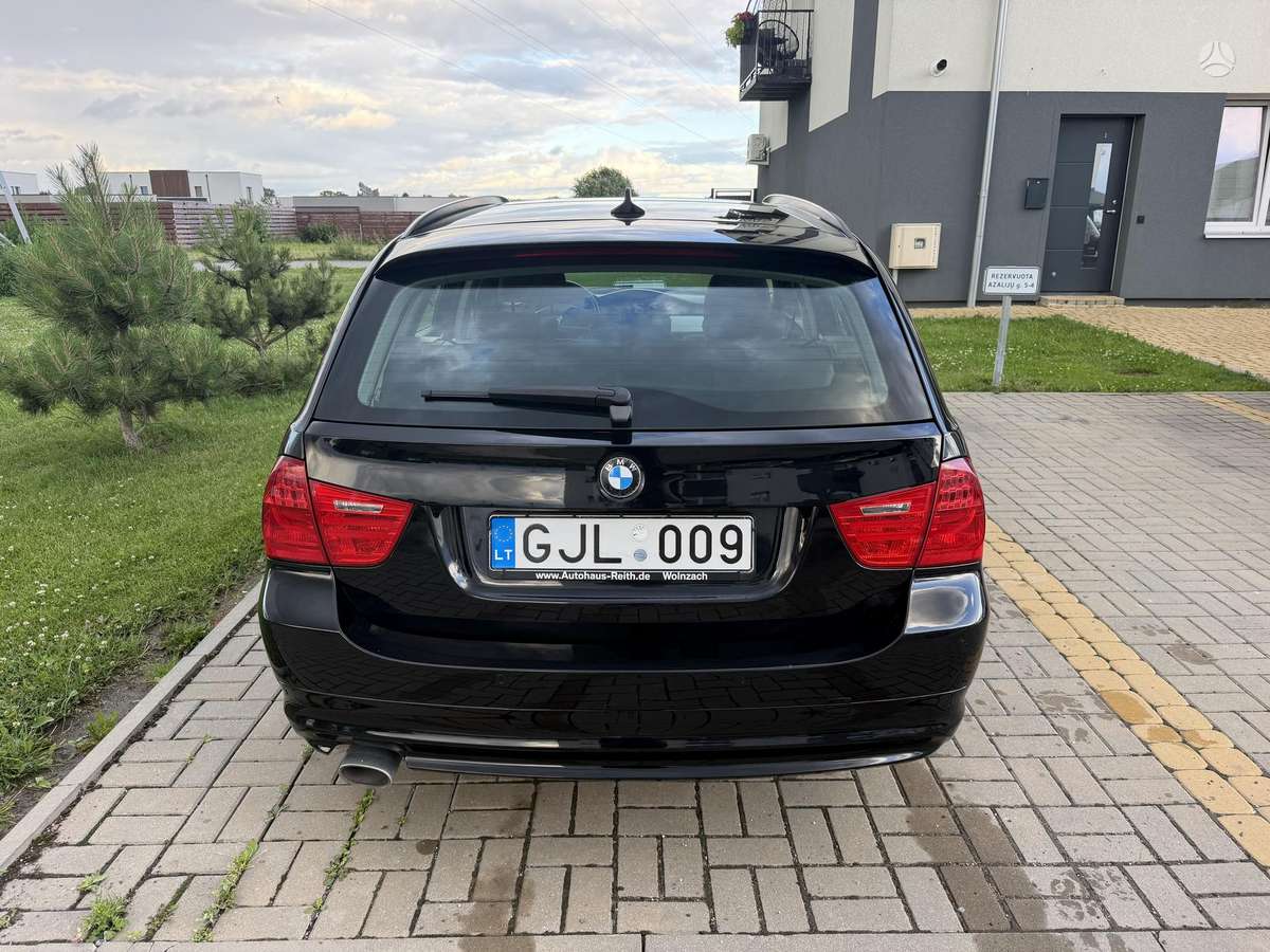 BMW 320, 2.0 l., universalas