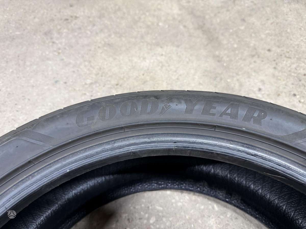 Goodyear 2023, летние 215/45 R18