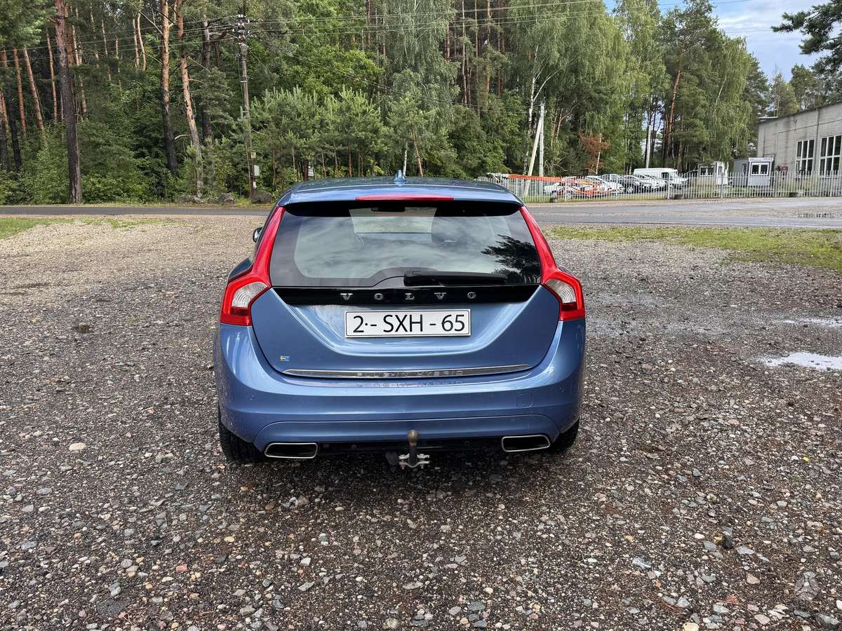 Volvo V60, 2.4 l., Универсал