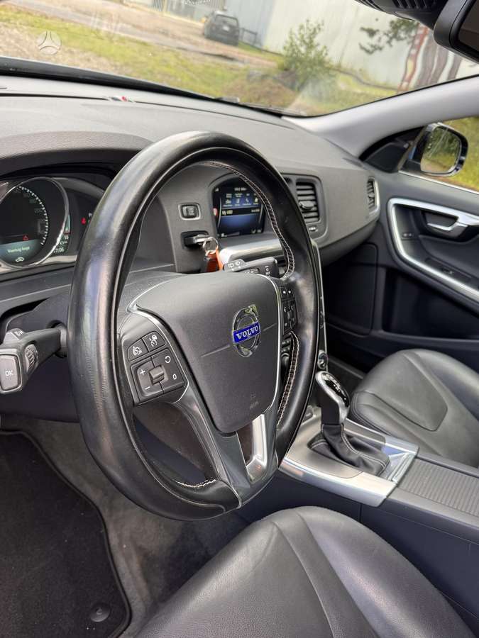 Volvo V60, 2.4 l., Универсал