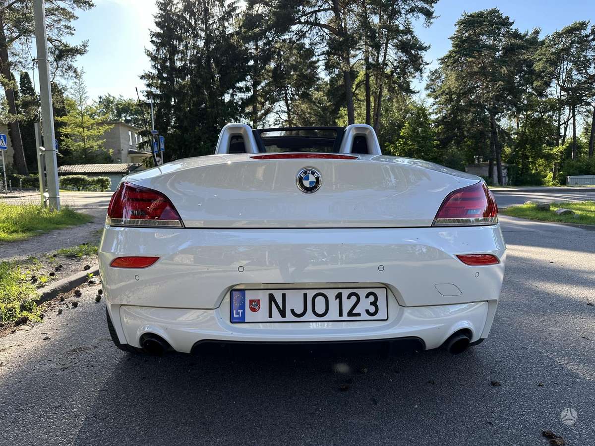 BMW Z4, 2.0 l., convertible