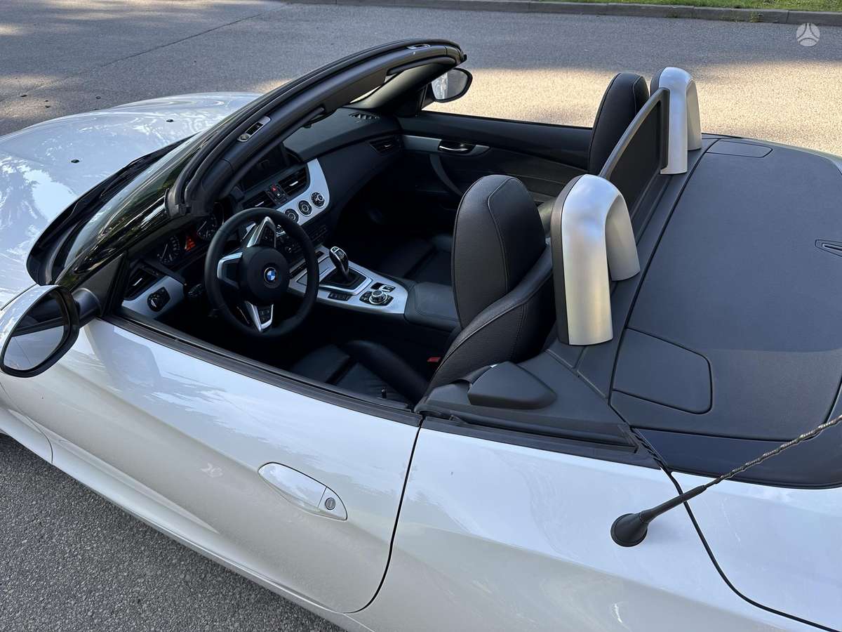 BMW Z4, 2.0 l., Кабриолет
