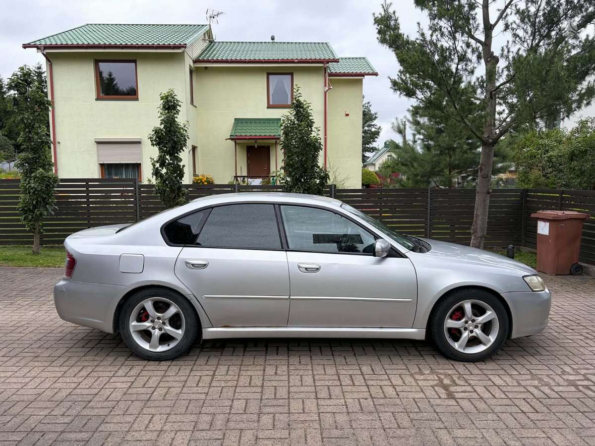 Subaru Legacy, 2.0 l., Седан