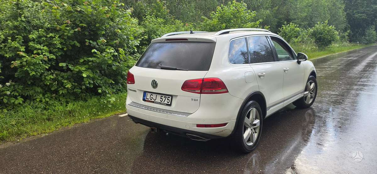 Volkswagen Touareg - 4
