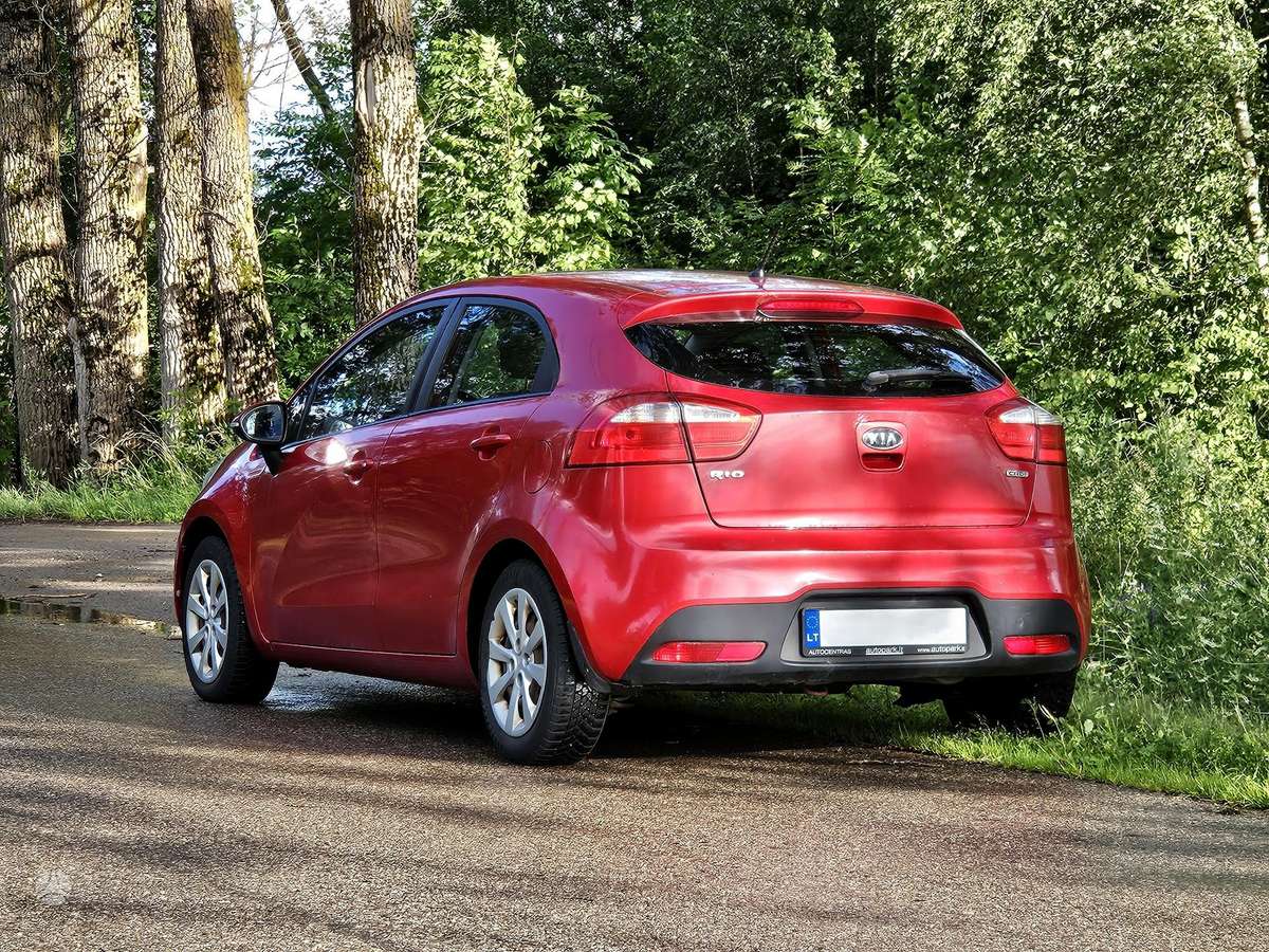 Kia Rio, 1.1 l., Хэтчбек