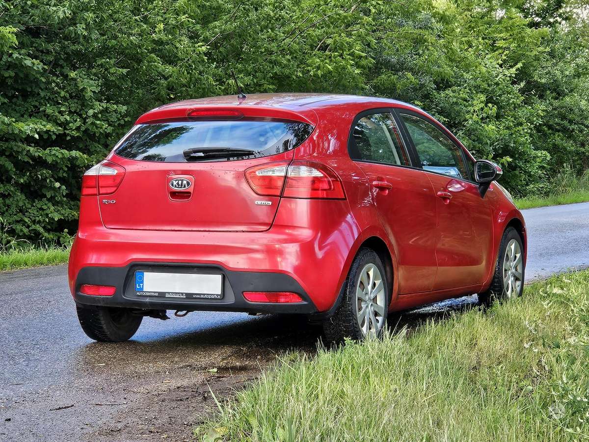 Kia Rio, 1.1 l., Хэтчбек