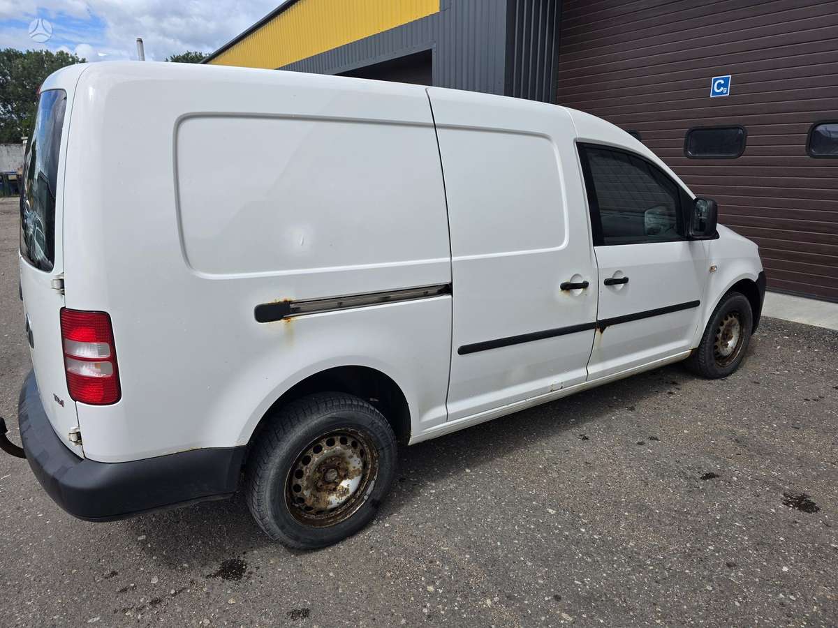 Volkswagen Caddy Maxi - 4