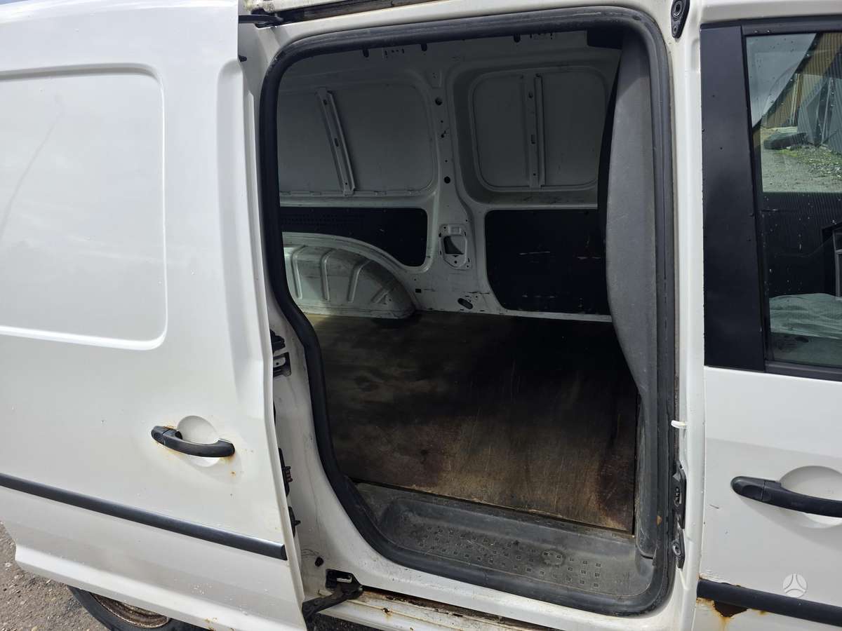 Volkswagen Caddy Maxi - 7