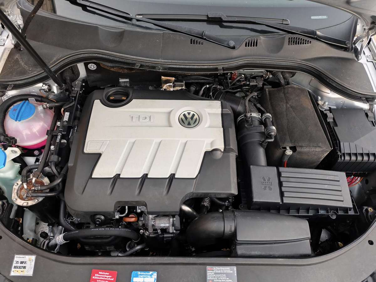 Volkswagen Passat, 2.0 l., Универсал