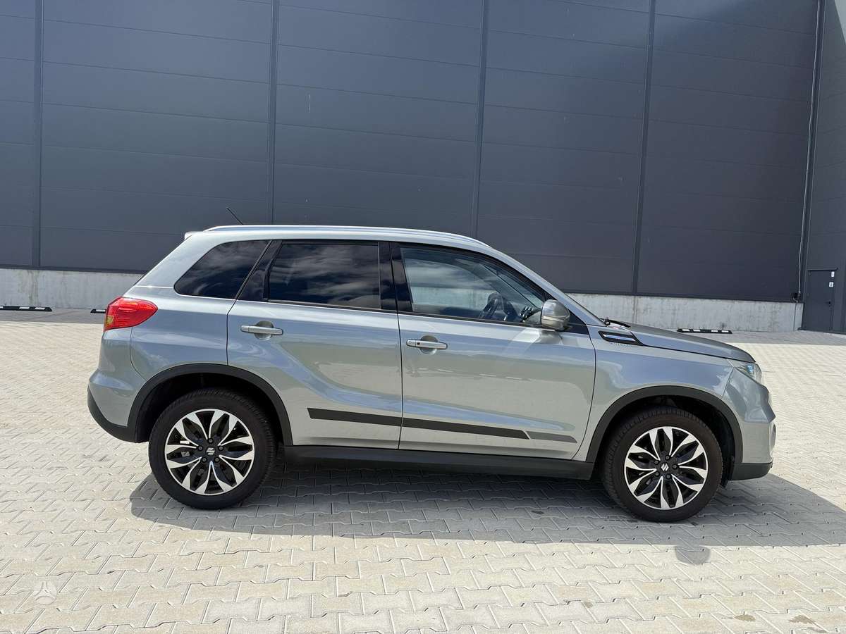 Suzuki Vitara - 8