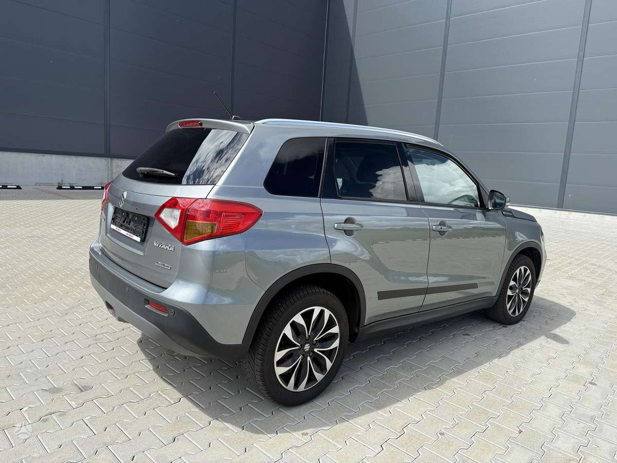 Suzuki Vitara - 7