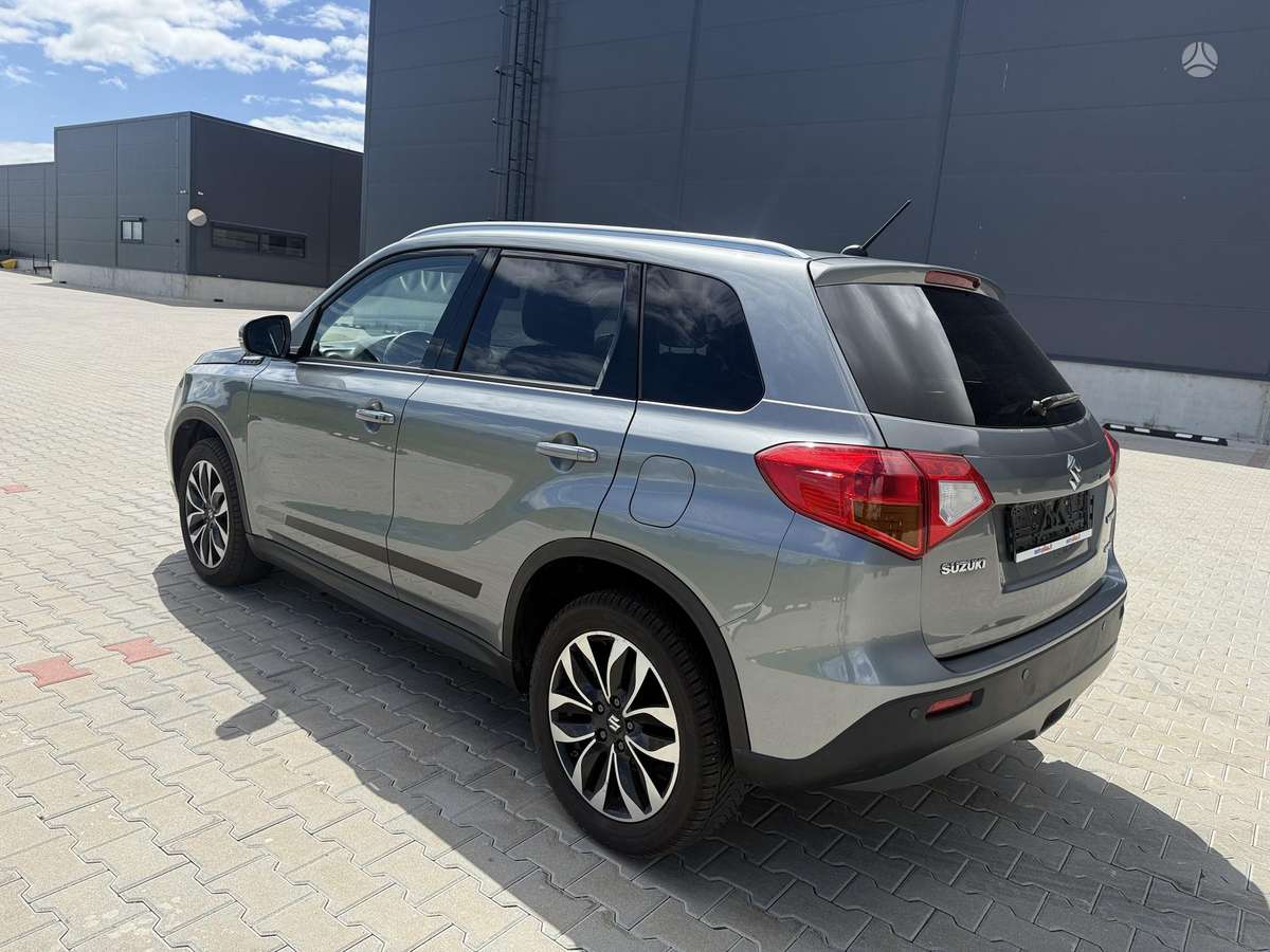 Suzuki Vitara - 5