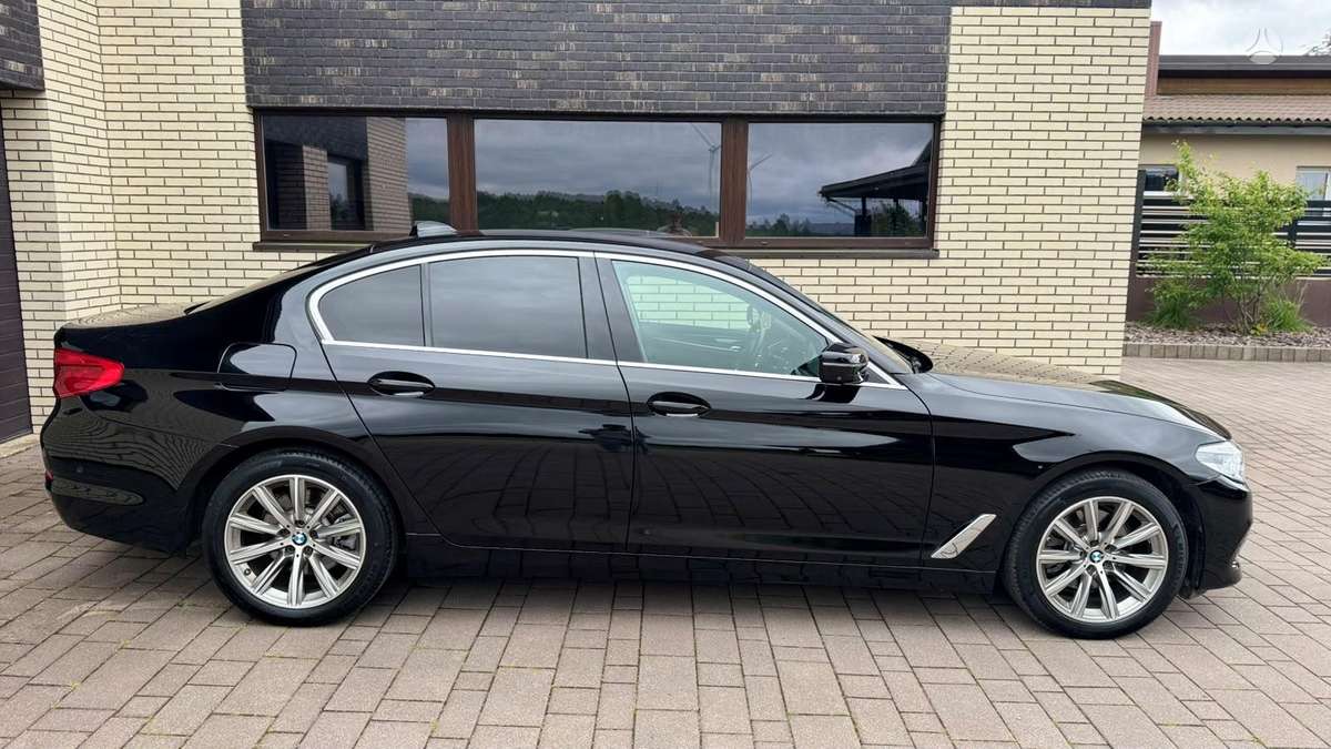 BMW 520, 2.0 l., Седан
