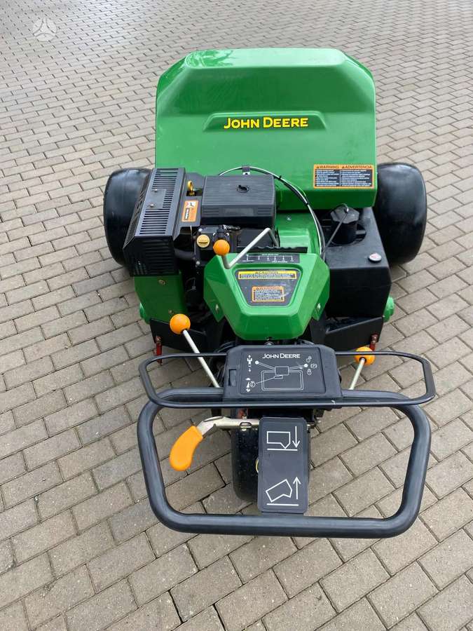 John Deere Aercore 800, садовая техника