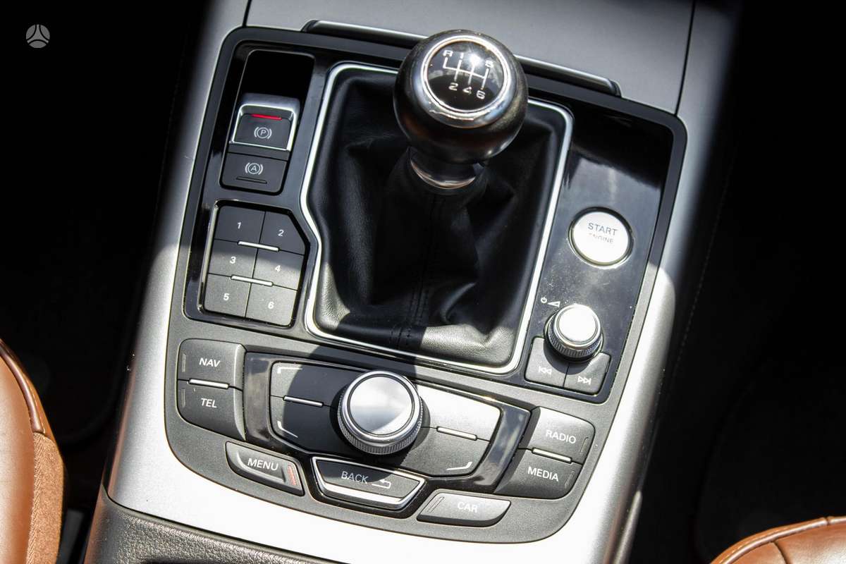 Audi A6, 2.0 l., Седан