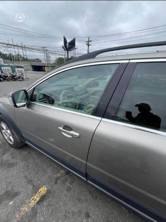 Volvo XC70, 3.2 l., Универсал