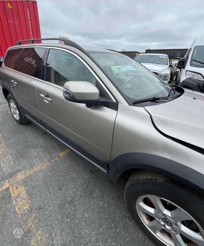 Volvo XC70, 3.2 l., wagon