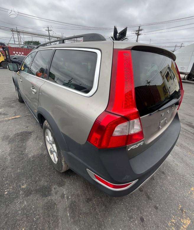 Volvo XC70, 3.2 l., Универсал