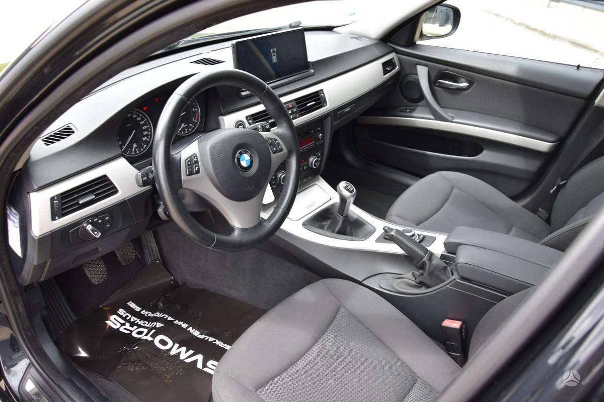 BMW 318, 2.0 l., Универсал