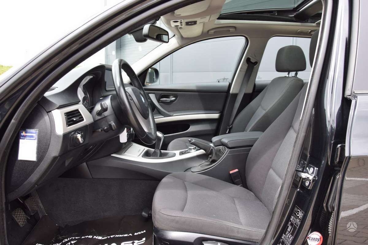 BMW 318, 2.0 l., wagon