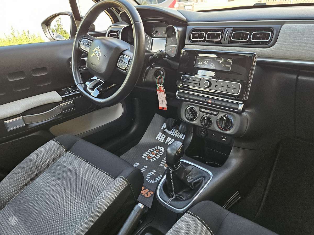 Citroen C3, 1.2 l., Хэтчбек