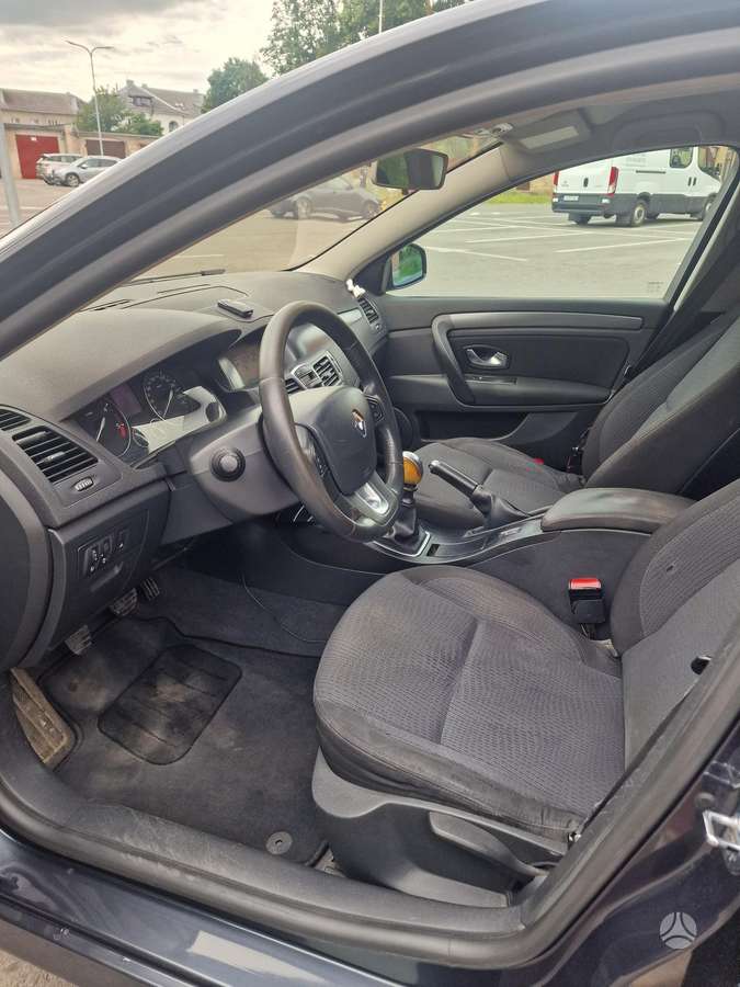 Renault Laguna - 7