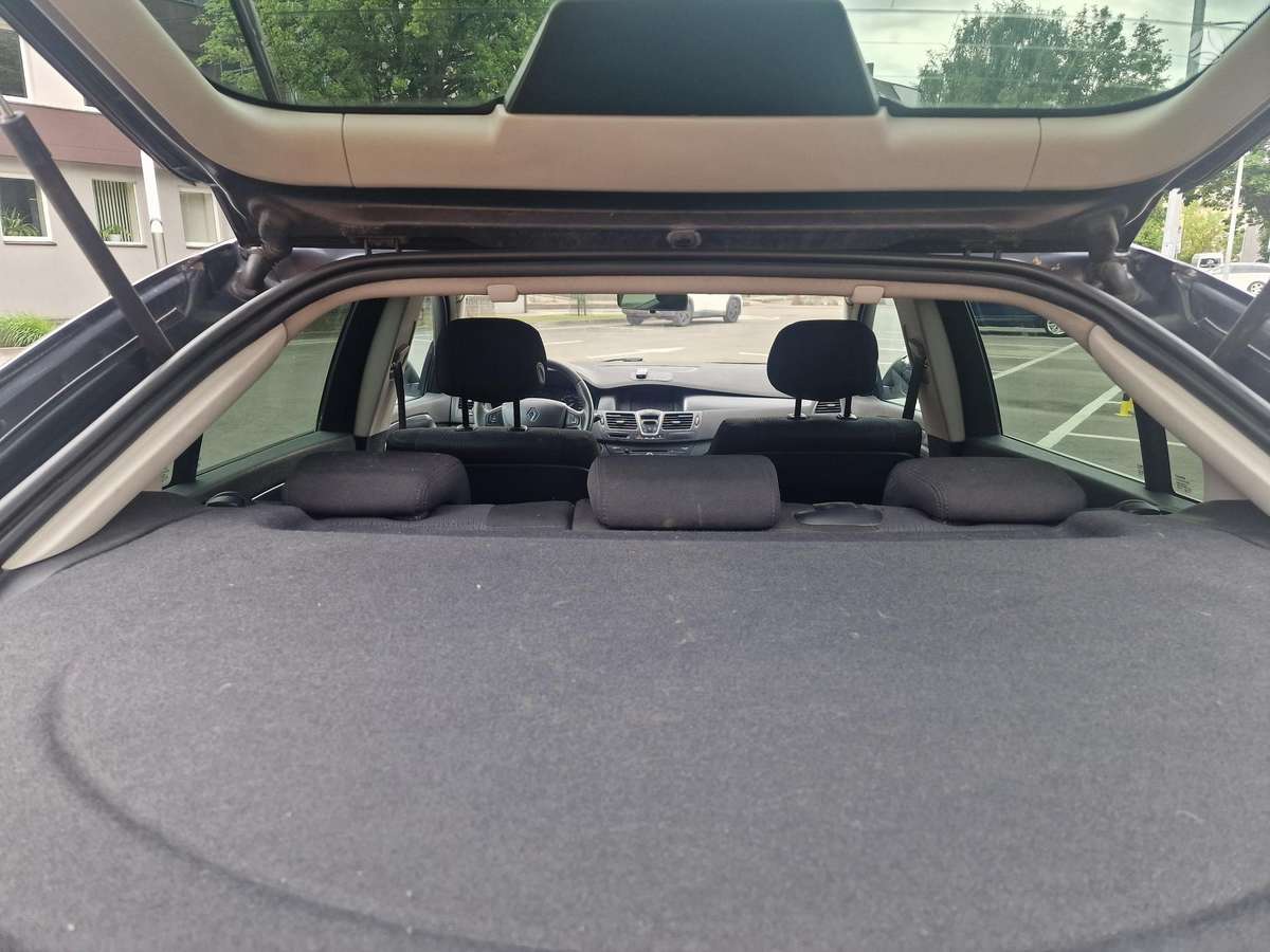 Renault Laguna - 10