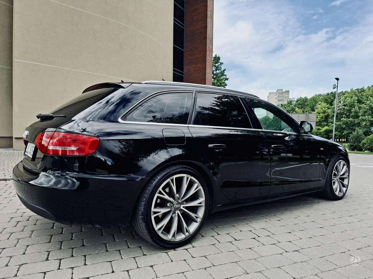 Audi A4, 2.0 l., universalas