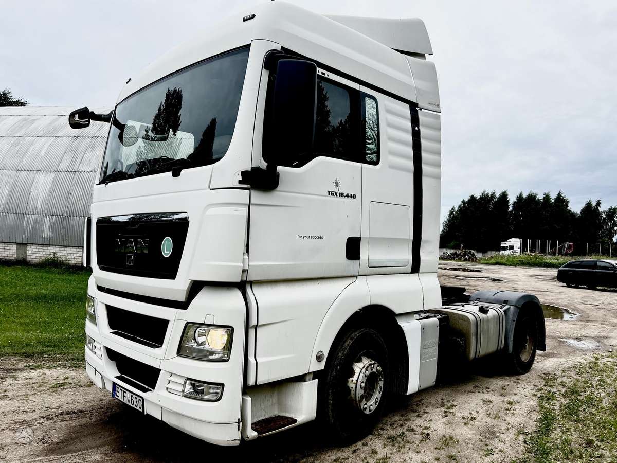 MAN TGA 18.440, double sleeper