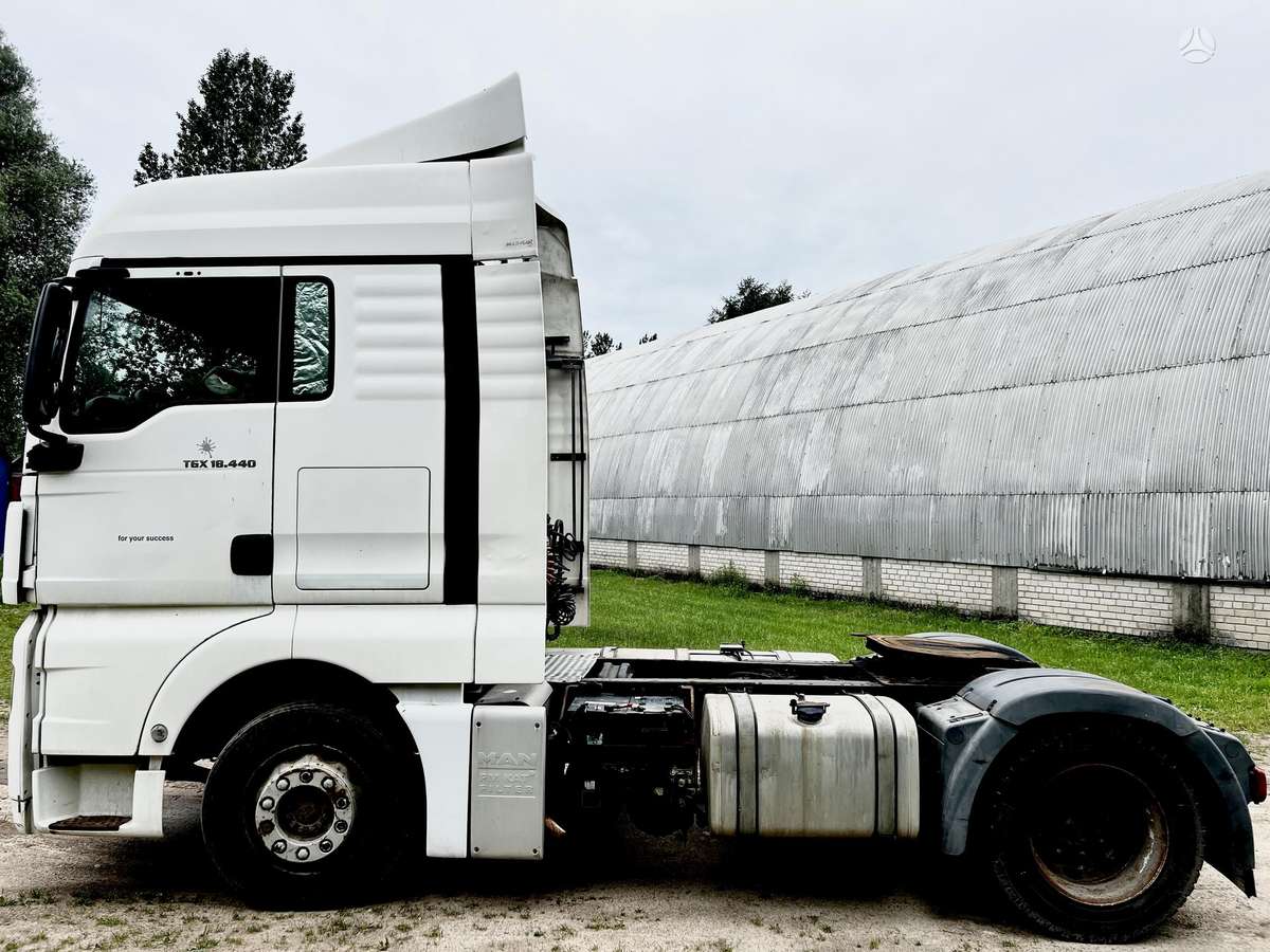 MAN TGA 18.440, double sleeper