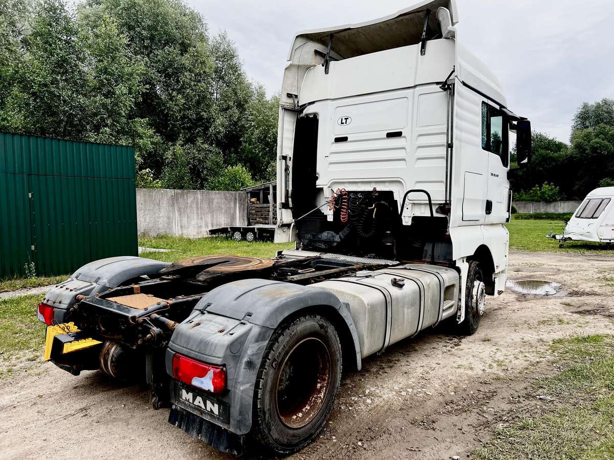 MAN TGA 18.440, double sleeper