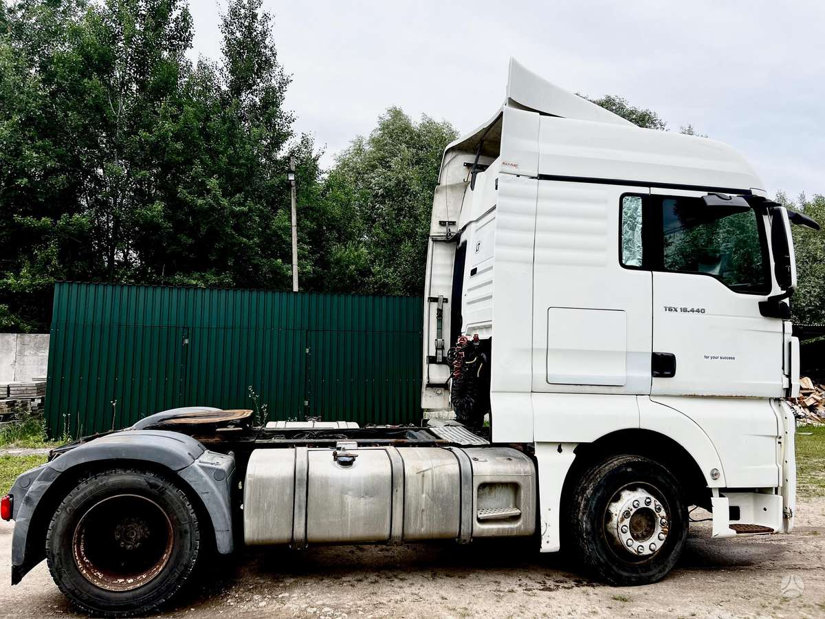 MAN TGA 18.440, double sleeper