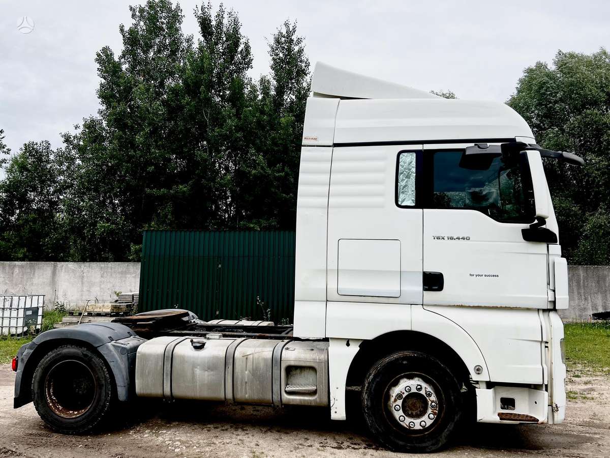 MAN TGA 18.440, double sleeper