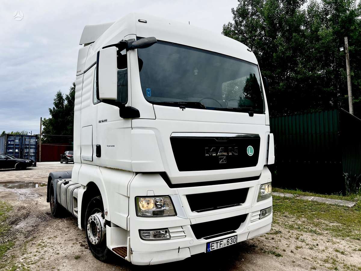 MAN TGA 18.440, double sleeper